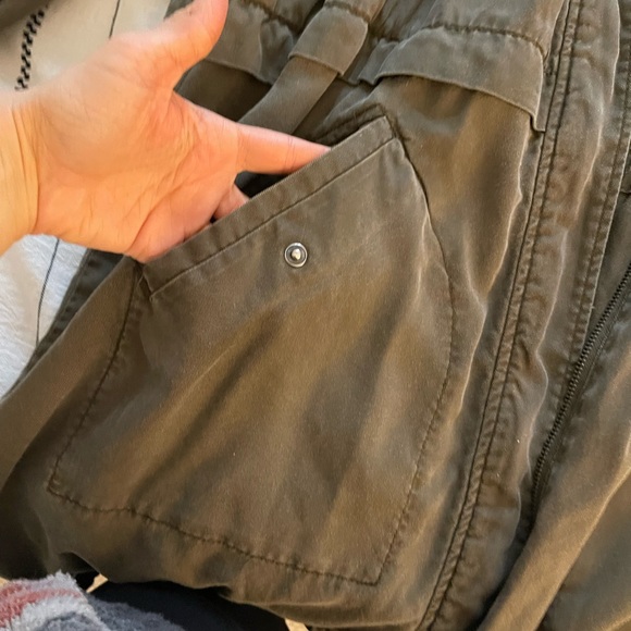 Urban outfitters army green utility parka - Picture 2 of 4